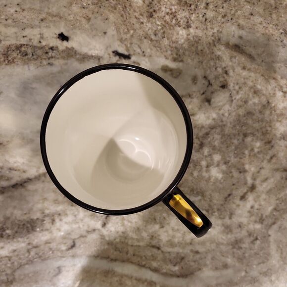 Mama bear coffee mug - Picture 3 of 5